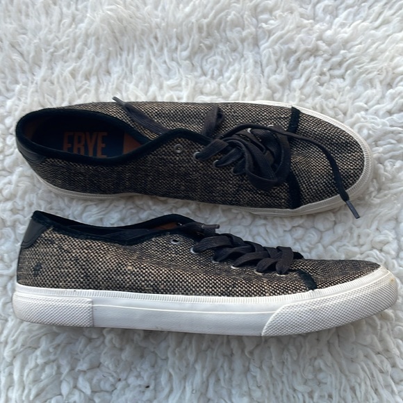 FRYE Women's "Gia" Tweed Canvas Sneaker. Size - Picture 5 of 11